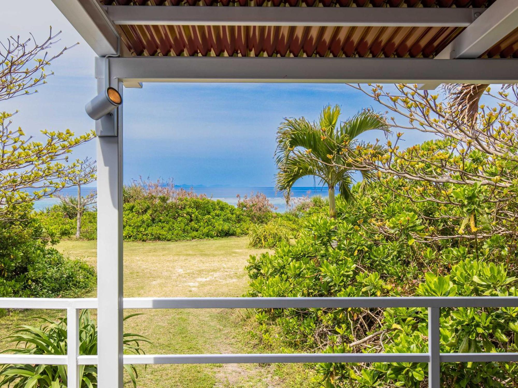 Nagahama Beach Resort Kanon Nakijin Exteriör bild