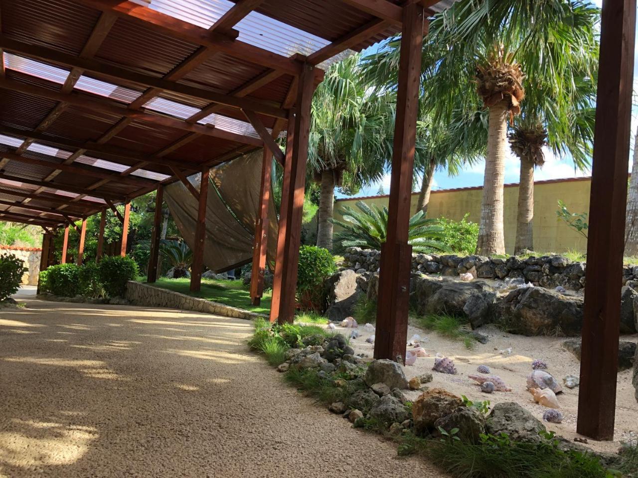 Nagahama Beach Resort Kanon Nakijin Exteriör bild